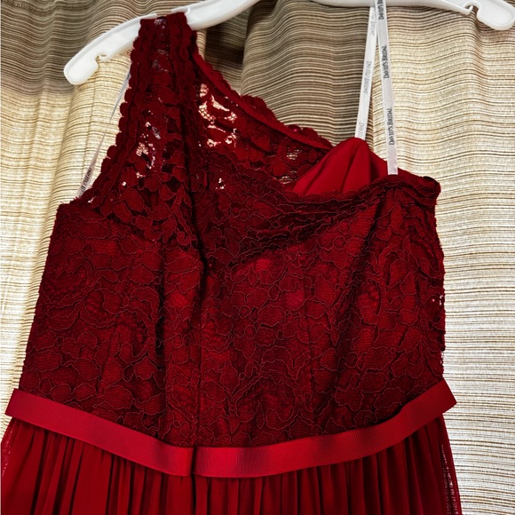 David’s Bridal | One Shoulder Long Lace Dress Bridesmaid - Picture 5 of 9